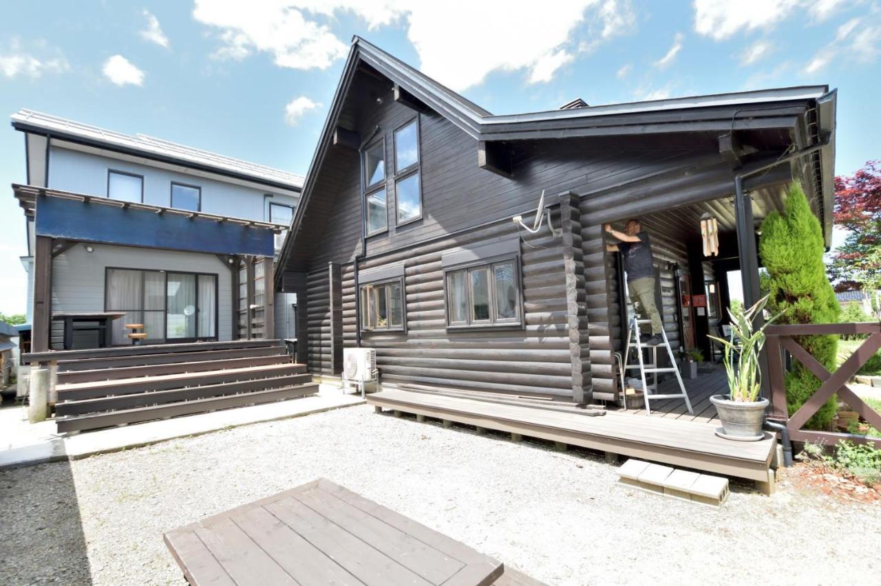 Carrefour Guesthouse カルフール ゲストハウス Toyama Station Eksteriør billede