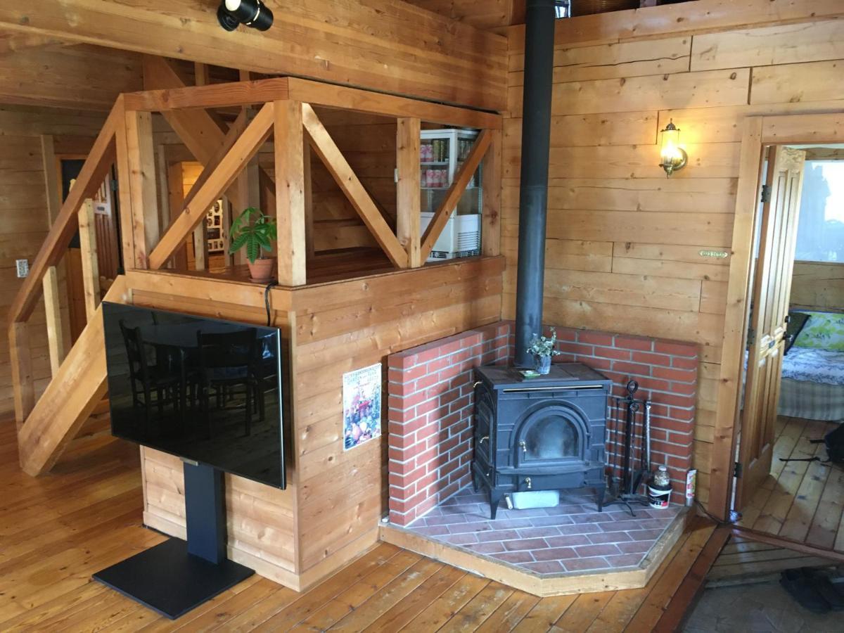 Carrefour Guesthouse カルフール ゲストハウス Toyama Station Eksteriør billede