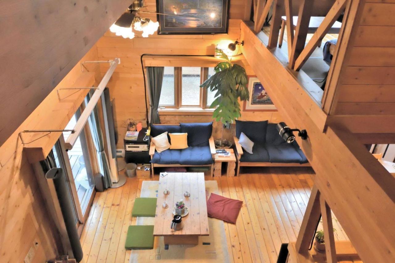 Carrefour Guesthouse カルフール ゲストハウス Toyama Station Eksteriør billede
