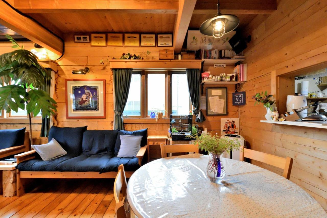 Carrefour Guesthouse カルフール ゲストハウス Toyama Station Eksteriør billede