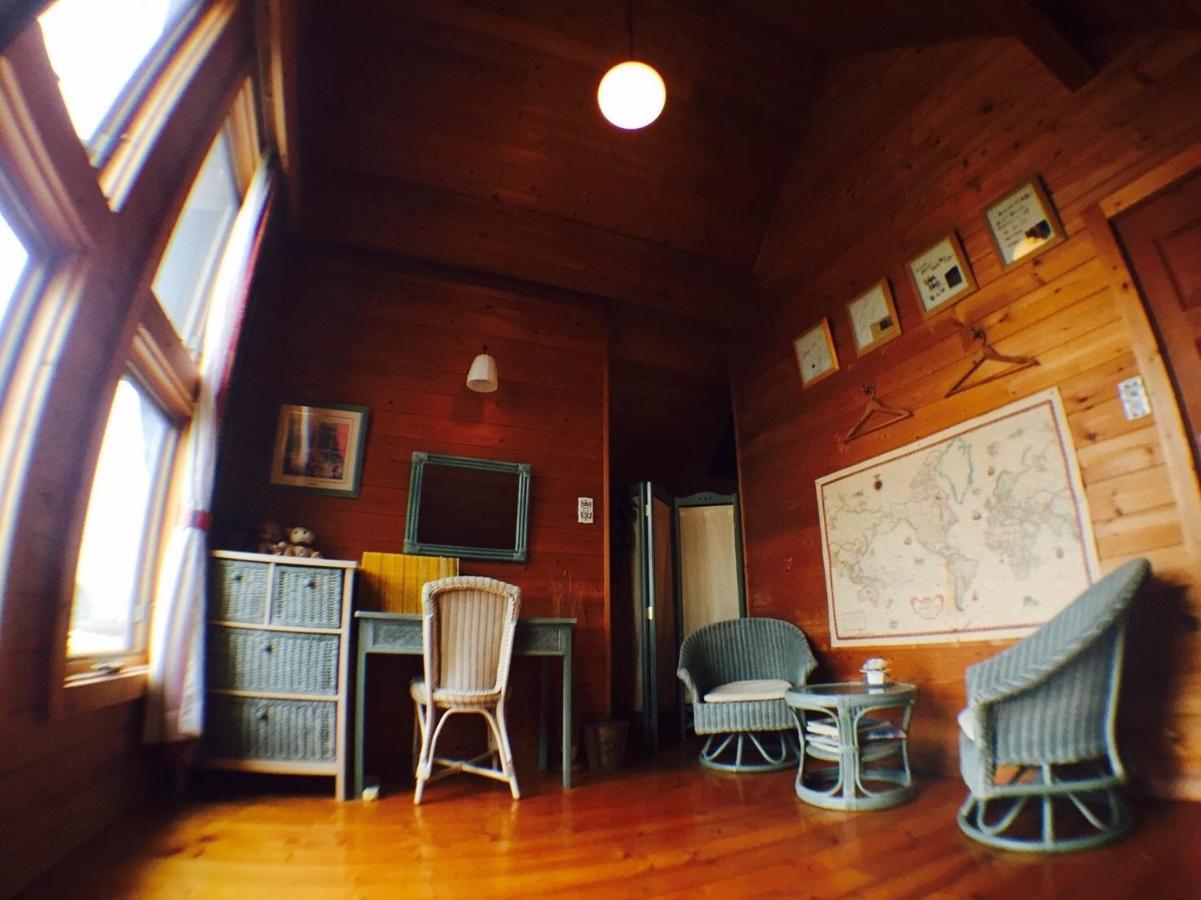 Carrefour Guesthouse カルフール ゲストハウス Toyama Station Eksteriør billede